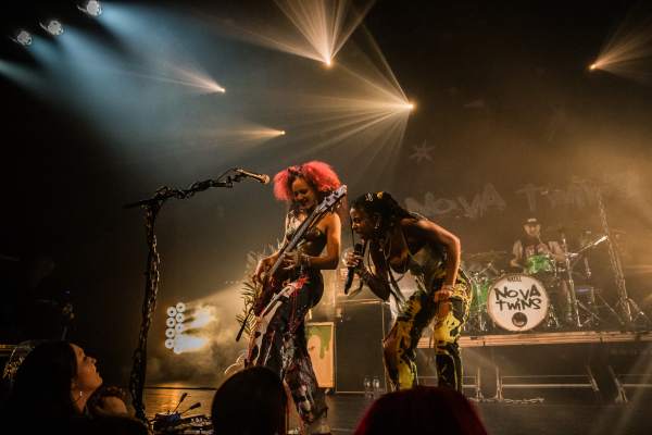 Nova Twins à Bruxelles (Botanique), le 23-03-2023, par Jürgen Bruynooghe — 20 sur 39