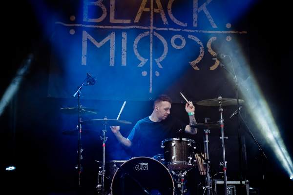 Black Mirrors à Bomal-sur-Ourthe (Durbuy Rock Festival), le 13-05-2023, par Fred — 7 sur 20