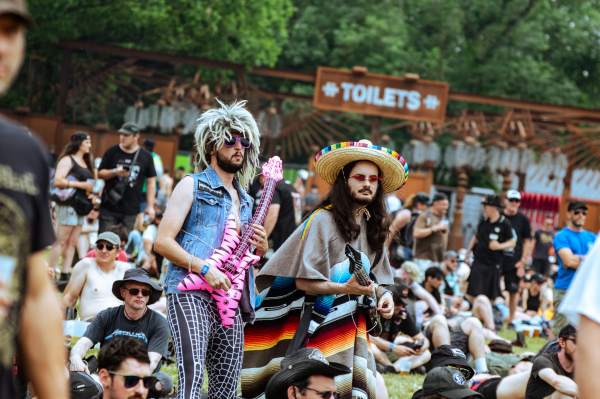 Hellfestivaliers à Clisson (Hellfest Open Air), le 18-06-2023, par Nicolas Lambinet — 19 sur 37