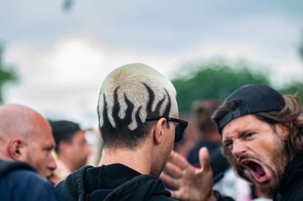 Hellfestivaliers à Clisson (Hellfest Open Air), le 18-06-2023, par Nicolas Lambinet — 23 sur 37