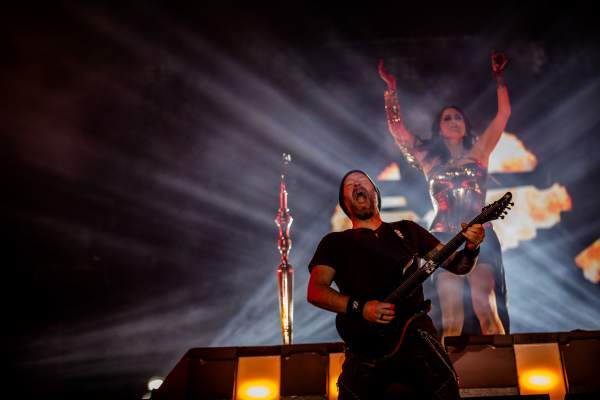 Within Temptation à Lokeren (Grote Kaai), le 06-08-2023, par Jürgen Bruynooghe — 14 sur 36