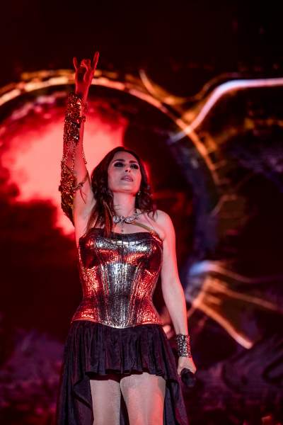 Within Temptation à Lokeren (Grote Kaai), le 06-08-2023, par Jürgen Bruynooghe — 30 sur 36