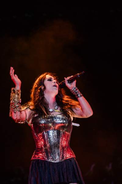 Within Temptation à Lokeren (Grote Kaai), le 06-08-2023, par Jürgen Bruynooghe — 8 sur 36