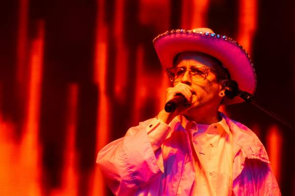 Hot Chip à Lokeren (Grote Kaai), le 08-08-2023, par Nicolas Lambinet — 4 sur 5