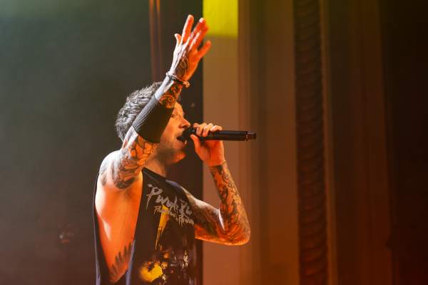Simple Plan à Anvers (De Roma), le 07-02-2024, par Jürgen Bruynooghe — 11 sur 38