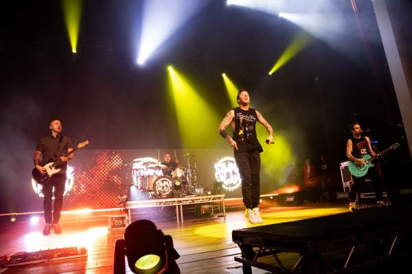 Simple Plan à Anvers (De Roma), le 07-02-2024, par Jürgen Bruynooghe — 38 sur 38