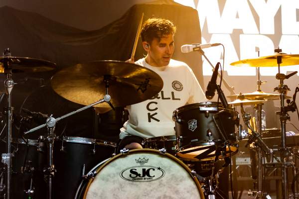 Mayday Parade à Anvers (De Roma), le 07-02-2024, par Jürgen Bruynooghe — 3 sur 32
