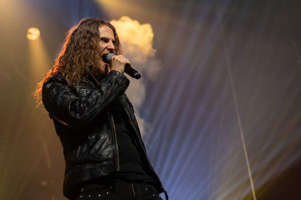 Amaranthe à Bruxelles (Ancienne Belgique), le 17-03-2024, par Jürgen Bruynooghe — 13 sur 42