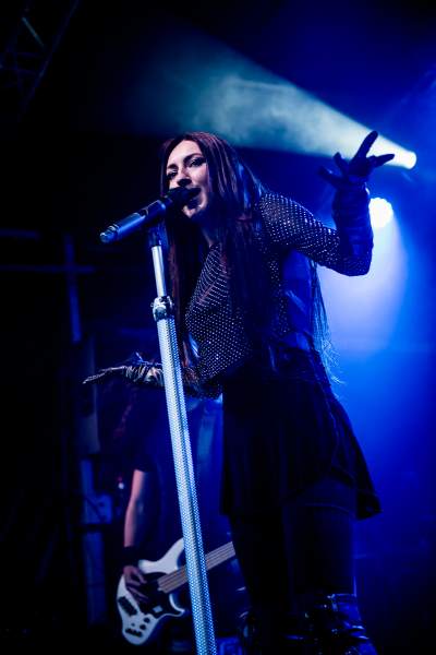 Delain à Bomal-sur-Ourthe (Durbuy Rock Festival), le 10-05-2024, par Fred — 2 sur 17