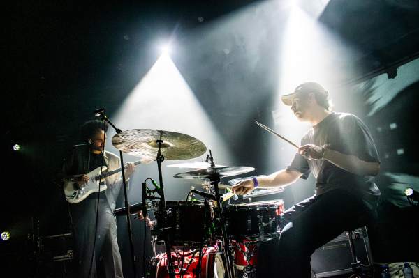 Youniss à Bruxelles (Botanique), le 03-05-2024, par Nicolas Lambinet — 4 sur 11