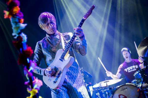 Kula Shaker à Maastricht (Muziekgieterij), le 19-05-2024, par Christ El — 9 sur 21
