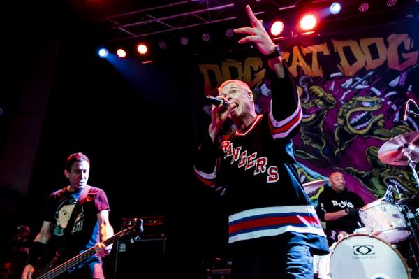 Dog Eat Dog à Sittard (Poppodium Volt), le 24-05-2024, par Christ El — 11 sur 23