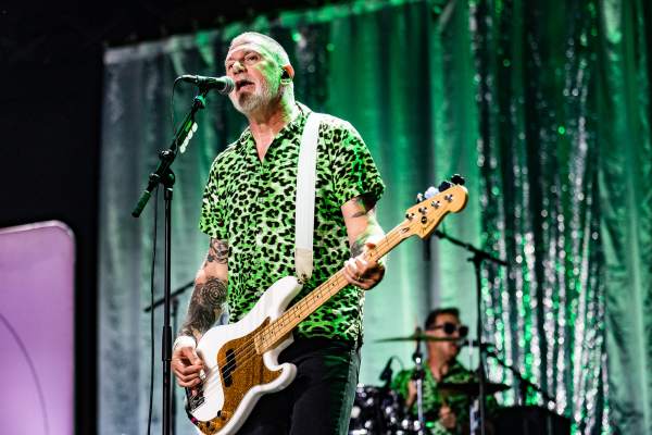Me First and the Gimme Gimmes à Ysselsteyn (Jera on Air), le 30-06-2024, par Jürgen Bruynooghe — 11 sur 24