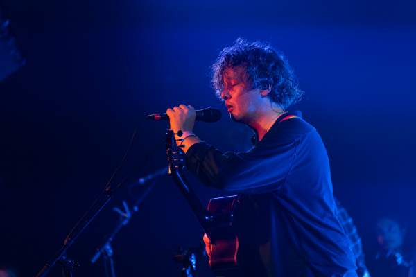 Bill Ryder-Jones à Lokeren (Lokerse Feesten), le 05-08-2024, par Jürgen Bruynooghe — 8 sur 16