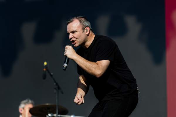Future Islands à Lokeren (Lokerse Feesten), le 05-08-2024, par Jürgen Bruynooghe — 5 sur 26