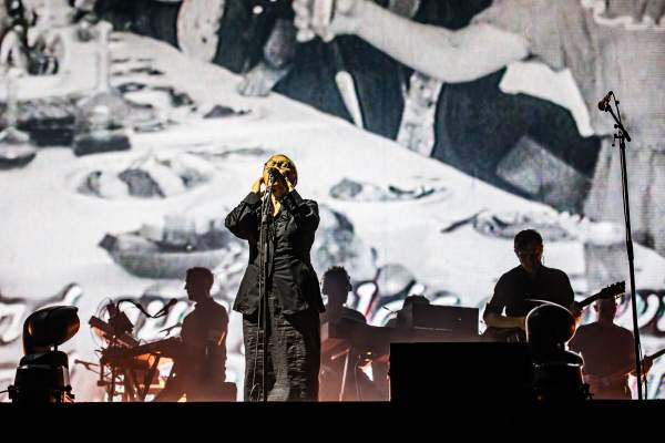 Massive Attack à Lokeren (Lokerse Feesten), le 10-08-2024, par Jürgen Bruynooghe — 26 sur 41