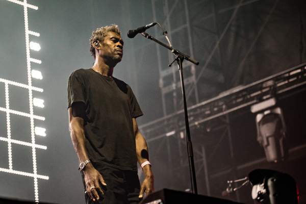 Massive Attack à Lokeren (Lokerse Feesten), le 10-08-2024, par Jürgen Bruynooghe — 31 sur 41