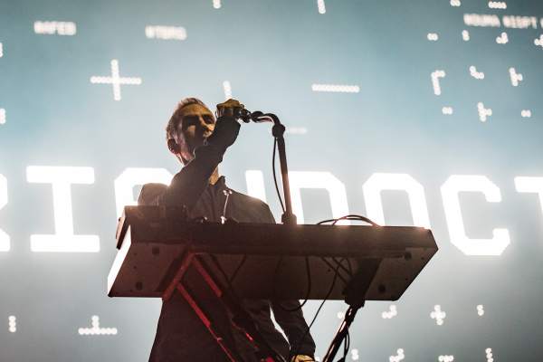 Massive Attack à Lokeren (Lokerse Feesten), le 10-08-2024, par Jürgen Bruynooghe — 35 sur 41