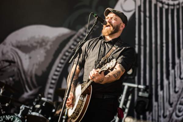 Flogging Molly à Charleville-Mézières (Cabaret Vert), le 15-08-2024, par Jürgen Bruynooghe — 14 sur 37