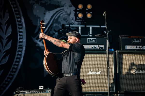 Flogging Molly à Charleville-Mézières (Cabaret Vert), le 15-08-2024, par Jürgen Bruynooghe — 23 sur 37