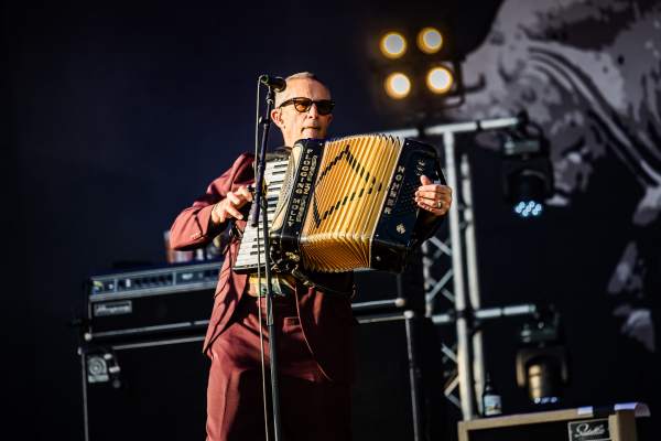 Flogging Molly à Charleville-Mézières (Cabaret Vert), le 15-08-2024, par Jürgen Bruynooghe — 9 sur 37
