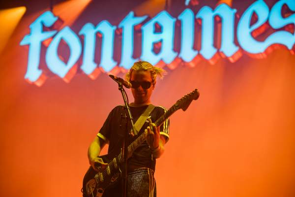 Fontaines D.C. à Charleville-Mézières (Cabaret Vert), le 15-08-2024, par Jürgen Bruynooghe — 30 sur 41