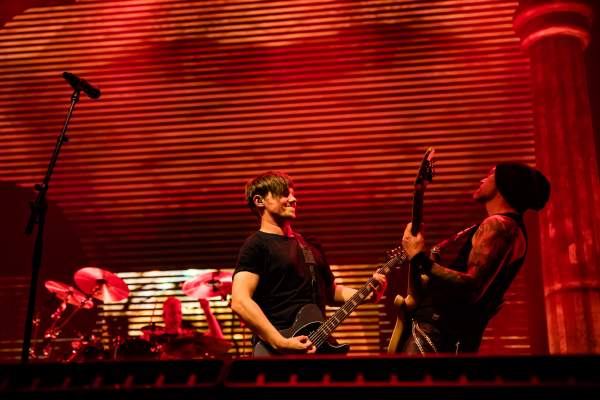 Within Temptation à Anvers (Lotto Arena), le 04-10-2024, par Jürgen Bruynooghe — 28 sur 49