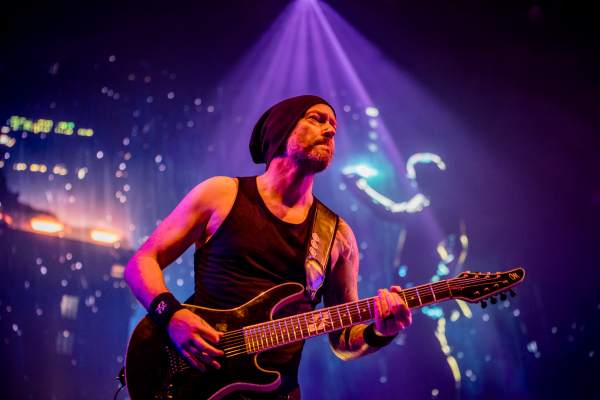 Within Temptation à Anvers (Lotto Arena), le 04-10-2024, par Jürgen Bruynooghe — 34 sur 49