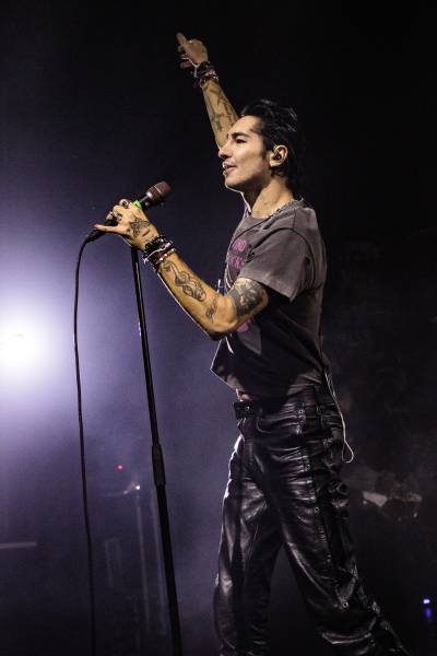 Palaye Royale à Anvers (Trix), le 12-11-2024, par Jürgen Bruynooghe — 9 sur 36