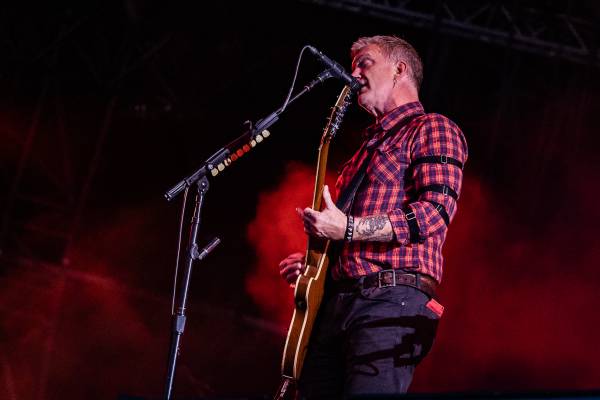 Queens of the Stone Age à Charleville-Mézières (Cabaret Vert), le 16-08-2025, par Jürgen Bruynooghe — 32 sur 49