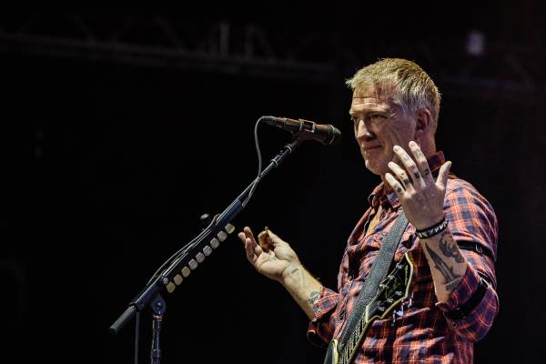 Queens of the Stone Age à Charleville-Mézières (Cabaret Vert), le 16-08-2025, par Jürgen Bruynooghe — 42 sur 49