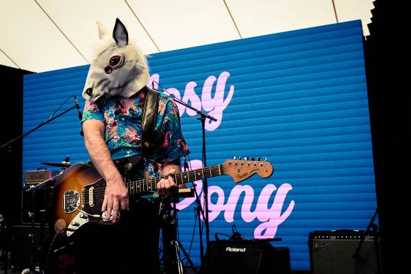 Josy & The Pony à Namur (Les Solidarités), le 22-08-2025, par Fred — 5 sur 20