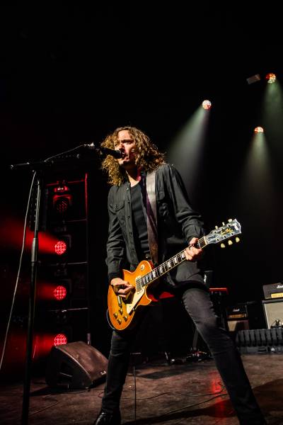 The Darkness à Bruxelles (Ancienne Belgique), le 30-09-2025, par Jürgen Bruynooghe — 18 sur 45