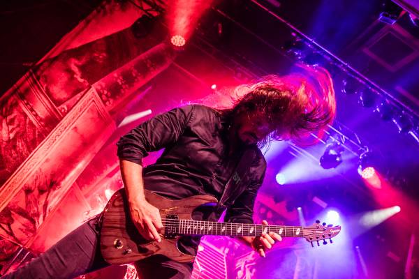 Dark Tranquility à Anvers (Trix), le 02-10-2025, par Jürgen Bruynooghe — 8 sur 42