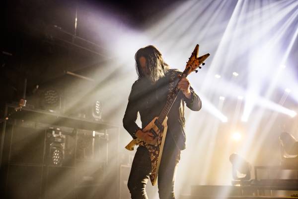 Arch Enemy à Bruxelles (Ancienne Belgique), le 04-11-2025, par Jürgen Bruynooghe — 34 sur 39