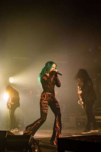 Arch Enemy à Bruxelles (Ancienne Belgique), le 04-11-2025, par Jürgen Bruynooghe — 6 sur 39