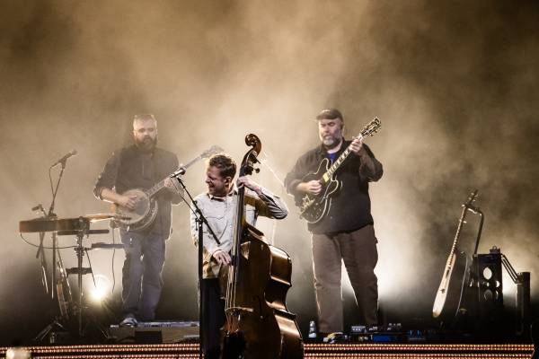 Mumford & Sons à Antwerpen (AFAS Dome), le 13-11-2025, par Jürgen Bruynooghe — 12 sur 28