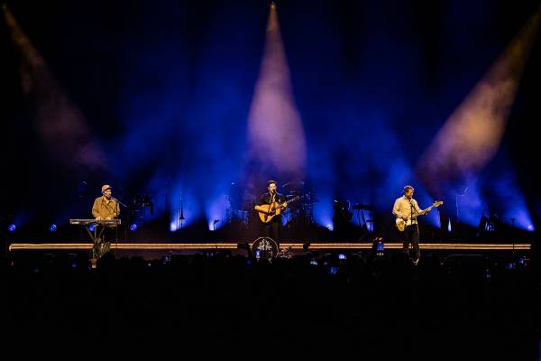 Mumford & Sons à Antwerpen (AFAS Dome), le 13-11-2025, par Jürgen Bruynooghe — 24 sur 28