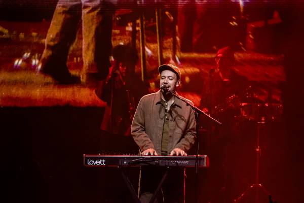 Mumford & Sons à Antwerpen (AFAS Dome), le 13-11-2025, par Jürgen Bruynooghe — 3 sur 28