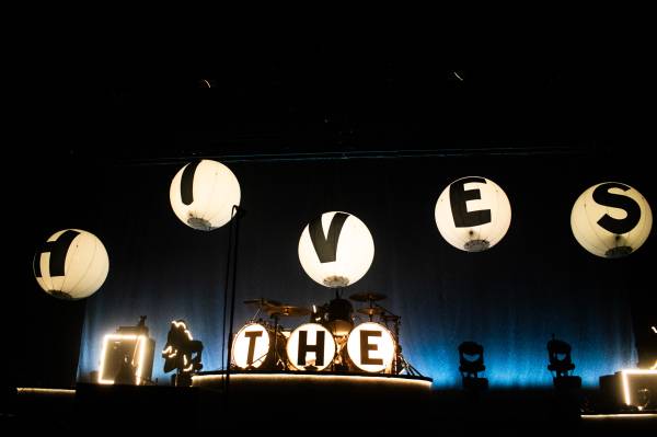 The Hives à Bruxelles (Forest National), le 19-11-2025, par Nicolas Lambinet — 19 sur 32