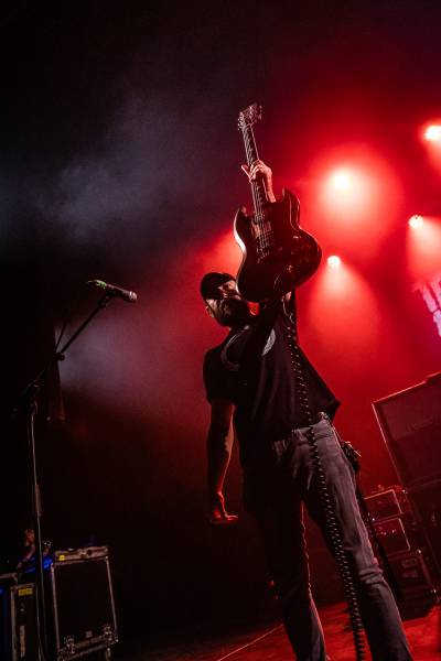 1000Mods à Bruxelles (Ancienne Belgique), le 12-12-2025, par Jürgen Bruynooghe — 18 sur 30