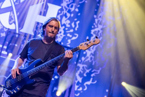 Clutch à Bruxelles (Ancienne Belgique), le 12-12-2025, par Jürgen Bruynooghe — 18 sur 36
