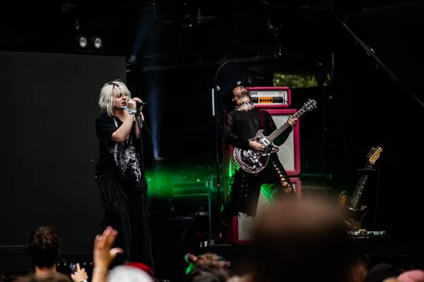 Théa à Charleville-Mézières (Cabaret Vert), le 20-08-2026, par Jürgen Bruynooghe — 14 sur 25
