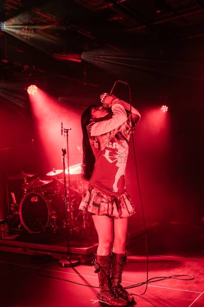Ecca Vandal à Bruxelles (Ancienne Belgique), le 08-09-2026, par Jürgen Bruynooghe — 30 sur 40