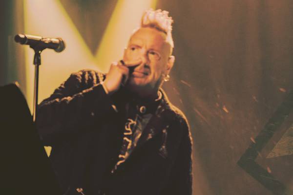 PiL à Bruxelles (Botanique), le 03-05-2026, par Juliette Jacobs — 17 sur 20
